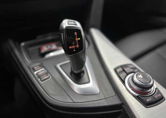BMW 320iA 2.0 Turbo/ActiveFlex 16V/GP  4p 2014 Flex
