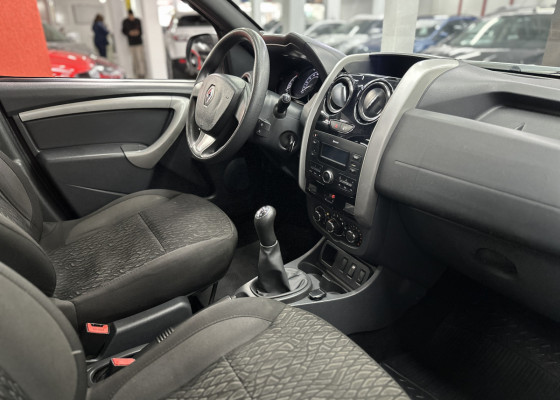 Renault DUSTER OROCH Expression 1.6 Flex 16V Mec 2020 Flex