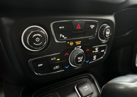 Jeep COMPASS LONGITUDE 2.0 4x2 Flex 16V Aut. 2021 Flex