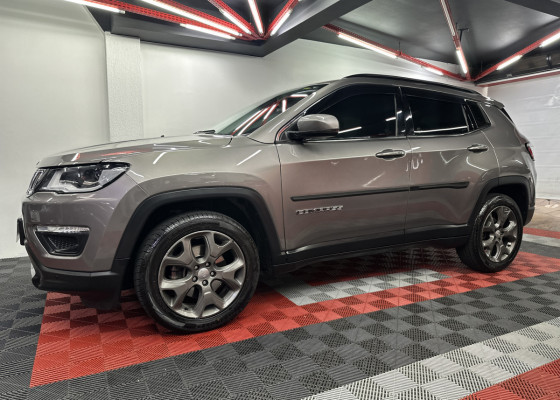 Jeep COMPASS LONGITUDE 2.0 4x2 Flex 16V Aut. 2021 Flex