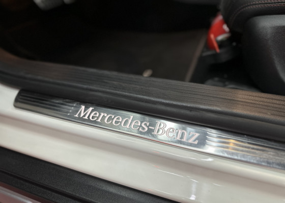 Mercedes-Benz GLA 250 Sport 2.0 TB 16V 4x2  211cv Aut. 2015 Gasolina