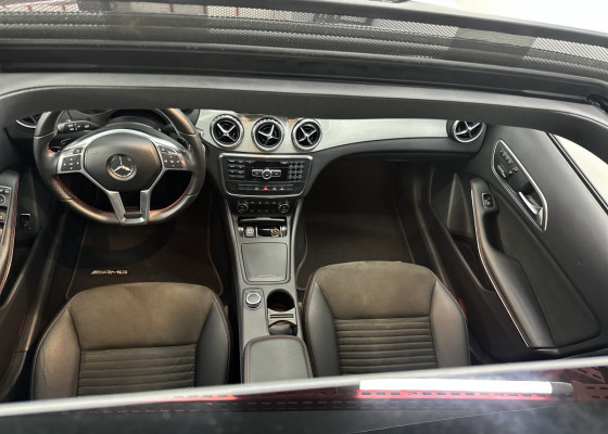 Mercedes-Benz GLA 250 Sport 2.0 TB 16V 4x2  211cv Aut. 2015 Gasolina