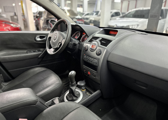 Renault Megane Grand Tour Dynam. Hi-Flex 1.6 16V 2011 Flex