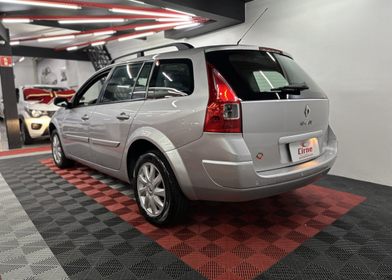 Renault Megane Grand Tour Dynam. Hi-Flex 1.6 16V 2011 Flex