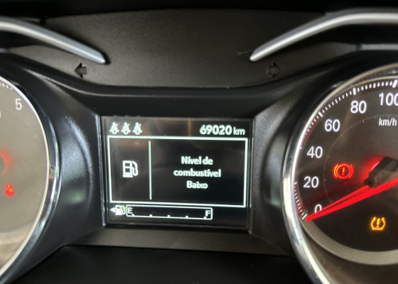 GM - Chevrolet ONIX HATCH LT 1.0 12V Flex 5p Mec. 2020 Flex