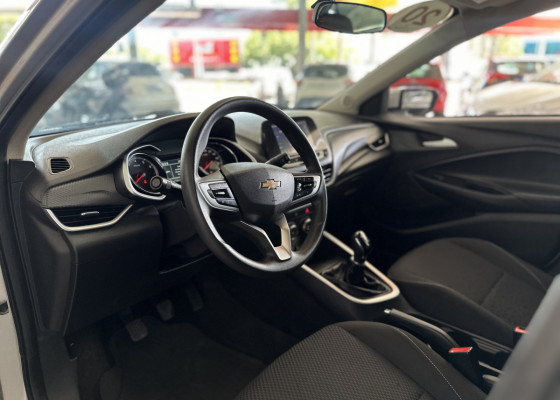 GM - Chevrolet ONIX HATCH LT 1.0 12V Flex 5p Mec. 2020 Flex