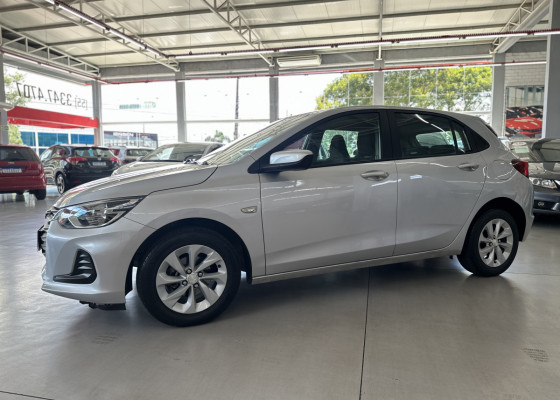 GM - Chevrolet ONIX HATCH LT 1.0 12V Flex 5p Mec. 2020 Flex