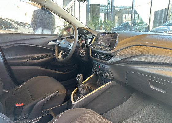 GM - Chevrolet ONIX SEDAN Plus LT 1.0 12V Flex 4p Mec. 2020 Flex