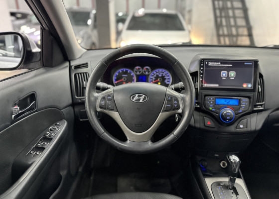 Hyundai i30 2.0 16V 145cv 5p Aut. 2011 Flex