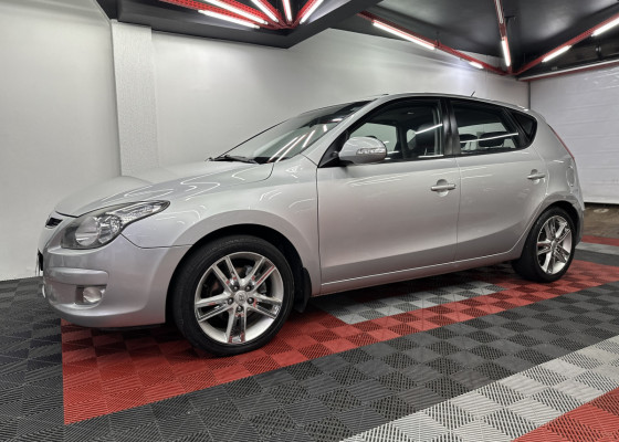 Hyundai i30 2.0 16V 145cv 5p Aut. 2011 Flex