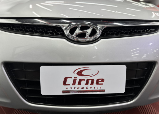 Hyundai i30 2.0 16V 145cv 5p Aut. 2011 Flex