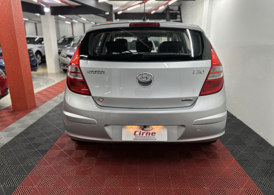 Hyundai i30 2.0 16V 145cv 5p Aut. 2011 Flex