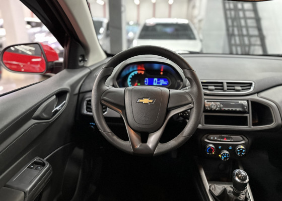 GM - Chevrolet ONIX HATCH LT 1.0 8V FlexPower 5p Mec. 2013 Flex