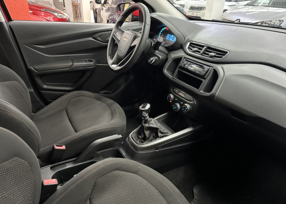 GM - Chevrolet ONIX HATCH LT 1.0 8V FlexPower 5p Mec. 2013 Flex