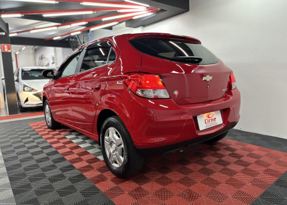 GM - Chevrolet ONIX HATCH LT 1.0 8V FlexPower 5p Mec. 2013 Flex