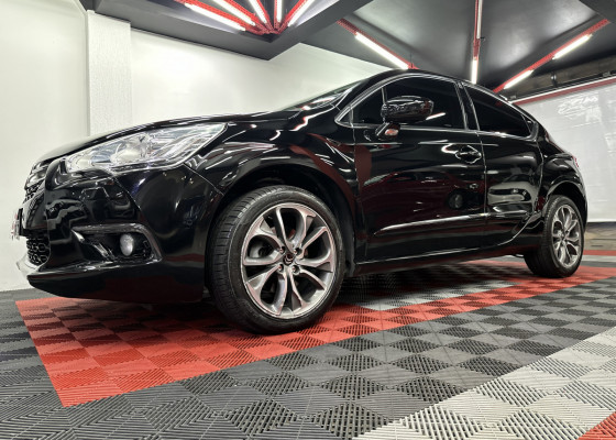 Citroën DS4 1.6 Turbo 16V 5p Aut. 2014 Gasolina