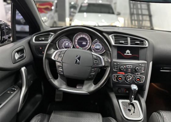 Citroën DS4 1.6 Turbo 16V 5p Aut. 2014 Gasolina