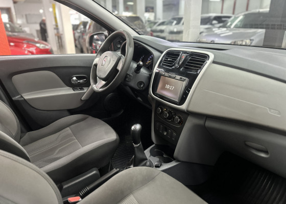 Renault LOGAN Expression Flex 1.6 16V 4p 2017 Flex