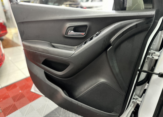 GM - Chevrolet TRACKER LTZ 1.8 16V Flex 4x2 Aut. 2015 Flex