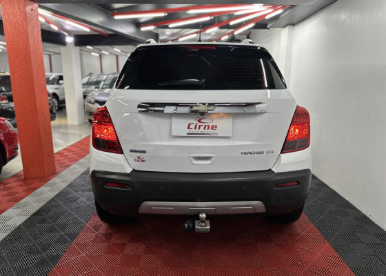 GM - Chevrolet TRACKER LTZ 1.8 16V Flex 4x2 Aut. 2015 Flex