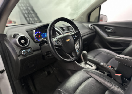 GM - Chevrolet TRACKER LTZ 1.8 16V Flex 4x2 Aut. 2015 Flex