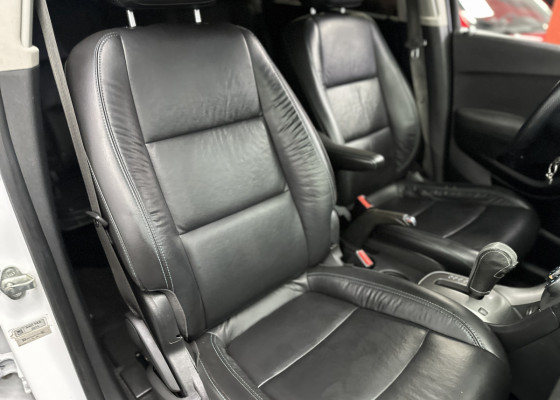 GM - Chevrolet TRACKER LTZ 1.8 16V Flex 4x2 Aut. 2015 Flex