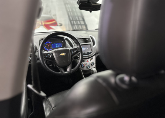 GM - Chevrolet TRACKER LTZ 1.8 16V Flex 4x2 Aut. 2015 Flex
