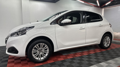 Peugeot 208 Active 1.2 Flex 12V 5p Mec. 2020 Flex