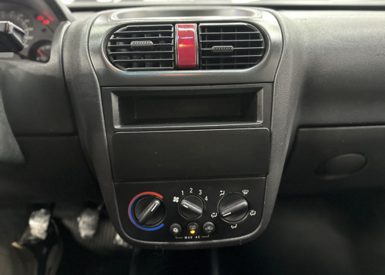 GM - Chevrolet Corsa Hat. Maxx 1.4 8V ECONOFLEX 5p 2012 Flex