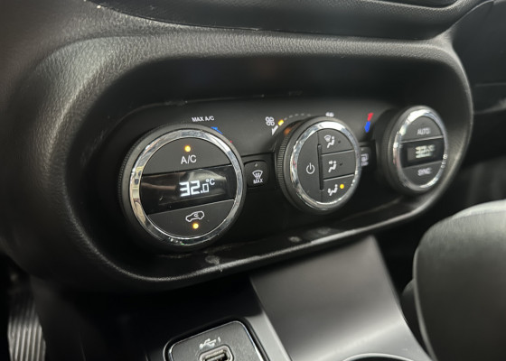 Fiat Toro Freedom 1.8 16V Flex Aut. 2021 Flex
