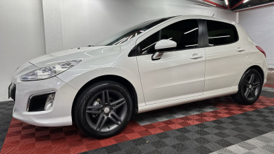 Peugeot 308 Allure 2.0 Flex 16V 5p Aut. 2015 Flex