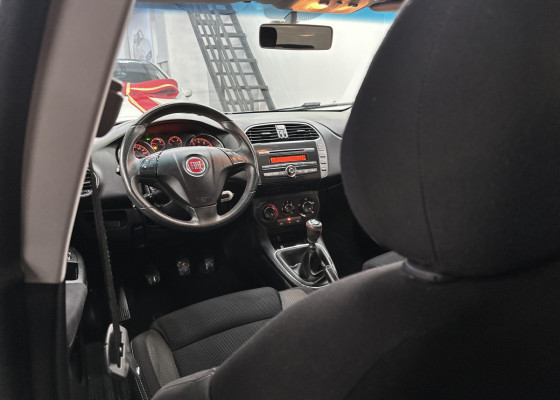 Fiat Bravo SPORTING 1.8 Flex 16V 5p 2013 Flex