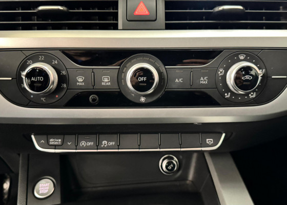 Audi A4 Attraction 2.0 TFSI 190cv S tronic 2017 Gasolina