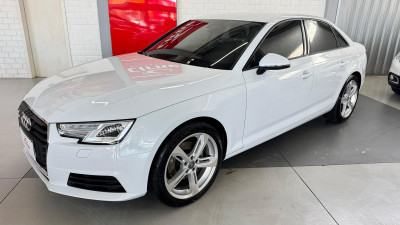 Audi A4 Attraction 2.0 TFSI 190cv S tronic 2017 Gasolina