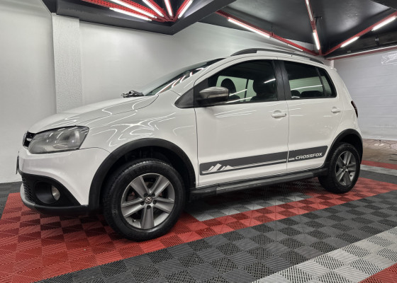 VW - VolksWagen CROSSFOX 1.6 Mi Total Flex 8V 5p 2012 Flex