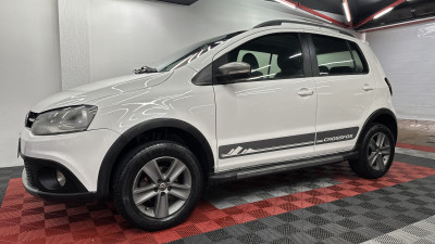 VW - VolksWagen CROSSFOX 1.6 Mi Total Flex 8V 5p 2012 Flex