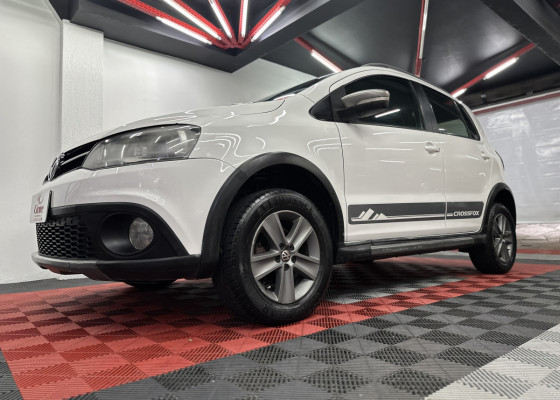 VW - VolksWagen CROSSFOX 1.6 Mi Total Flex 8V 5p 2012 Flex