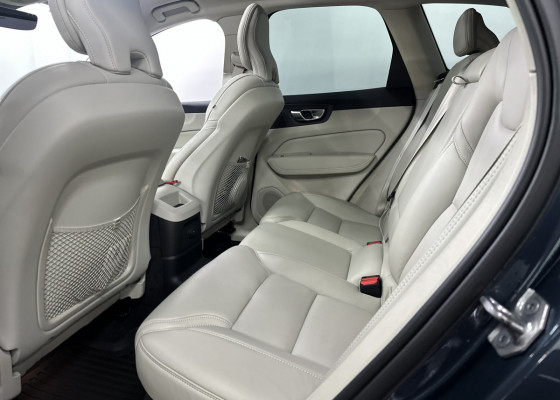 Volvo XC 60 T-8 HÍBRIDO INSCRIPTION 2.0 5p 2022 Gasolina