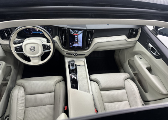 Volvo XC 60 T-8 HÍBRIDO INSCRIPTION 2.0 5p 2022 Gasolina