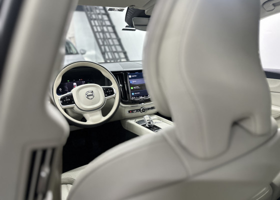 Volvo XC 60 T-8 HÍBRIDO INSCRIPTION 2.0 5p 2022 Gasolina
