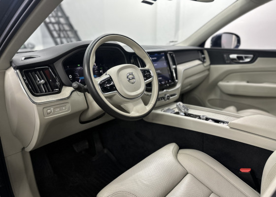 Volvo XC 60 T-8 HÍBRIDO INSCRIPTION 2.0 5p 2022 Gasolina