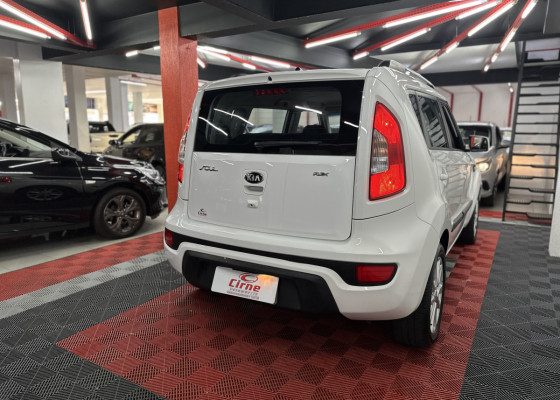 Kia Motors SOUL 1.6/ 1.6 16V FLEX Aut. 2014 Flex