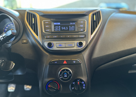 Hyundai HB20X Style 1.6 Flex 16v Mec. 2017 Flex
