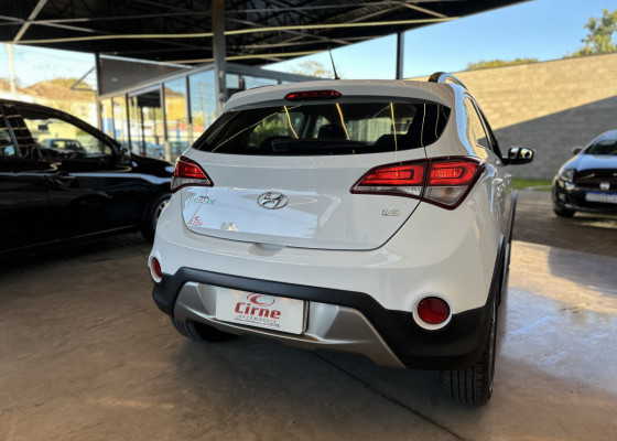 Hyundai HB20X Style 1.6 Flex 16v Mec. 2017 Flex