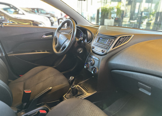 Hyundai HB20X Style 1.6 Flex 16v Mec. 2017 Flex