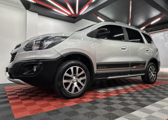 GM - Chevrolet SPIN ACTIV 1.8 8V Econo. Flex 5p Aut. 2016 Flex