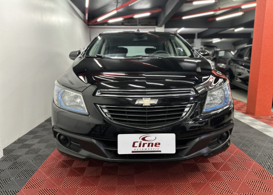 GM - Chevrolet ONIX HATCH LT 1.0 8V FlexPower 5p Mec. 2013 Flex
