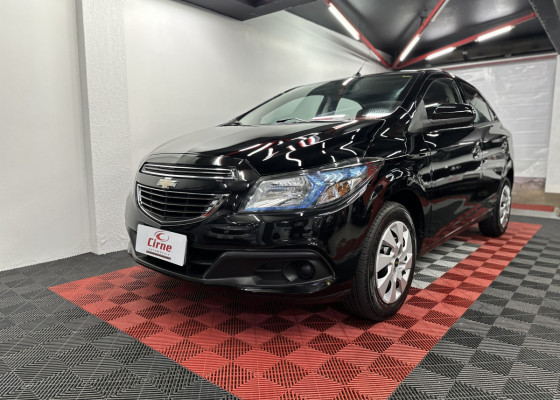 GM - Chevrolet ONIX HATCH LT 1.0 8V FlexPower 5p Mec. 2013 Flex