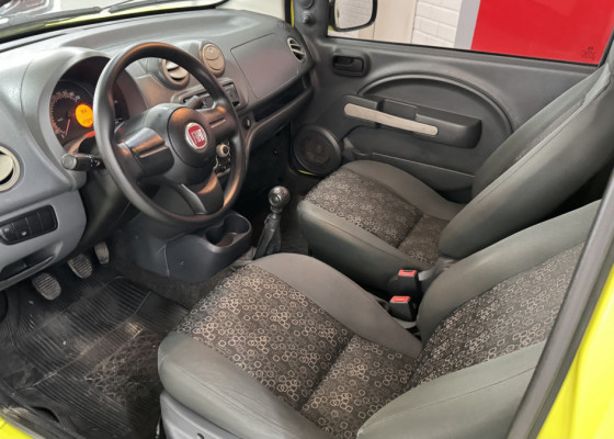 Fiat UNO VIVACE Celeb. 1.0 EVO F.Flex 8V 5p 2011 Flex