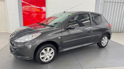 Peugeot 207 XR 1.4 Flex 8V 3p 2013 Flex